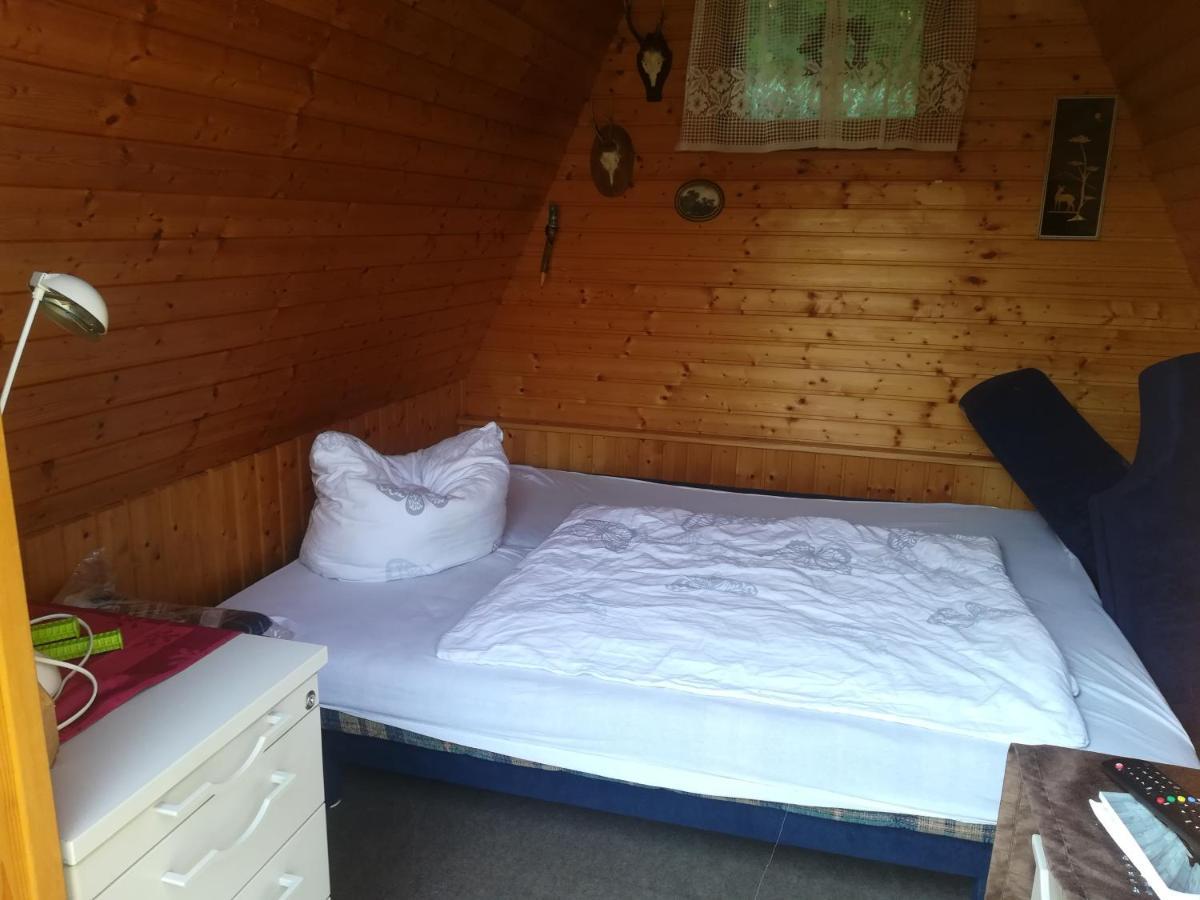 Ferienhaus Am Wald Loissin Exteriör bild